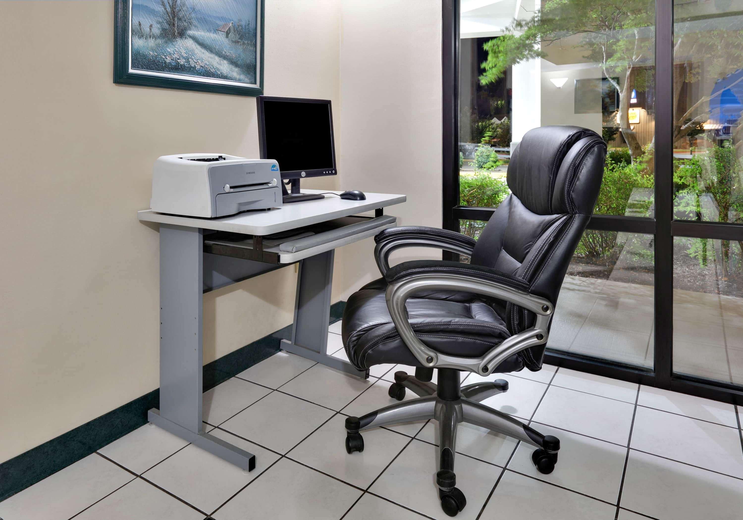 Days Inn & Suites By Wyndham Μπέντονβιλ Εξωτερικό φωτογραφία